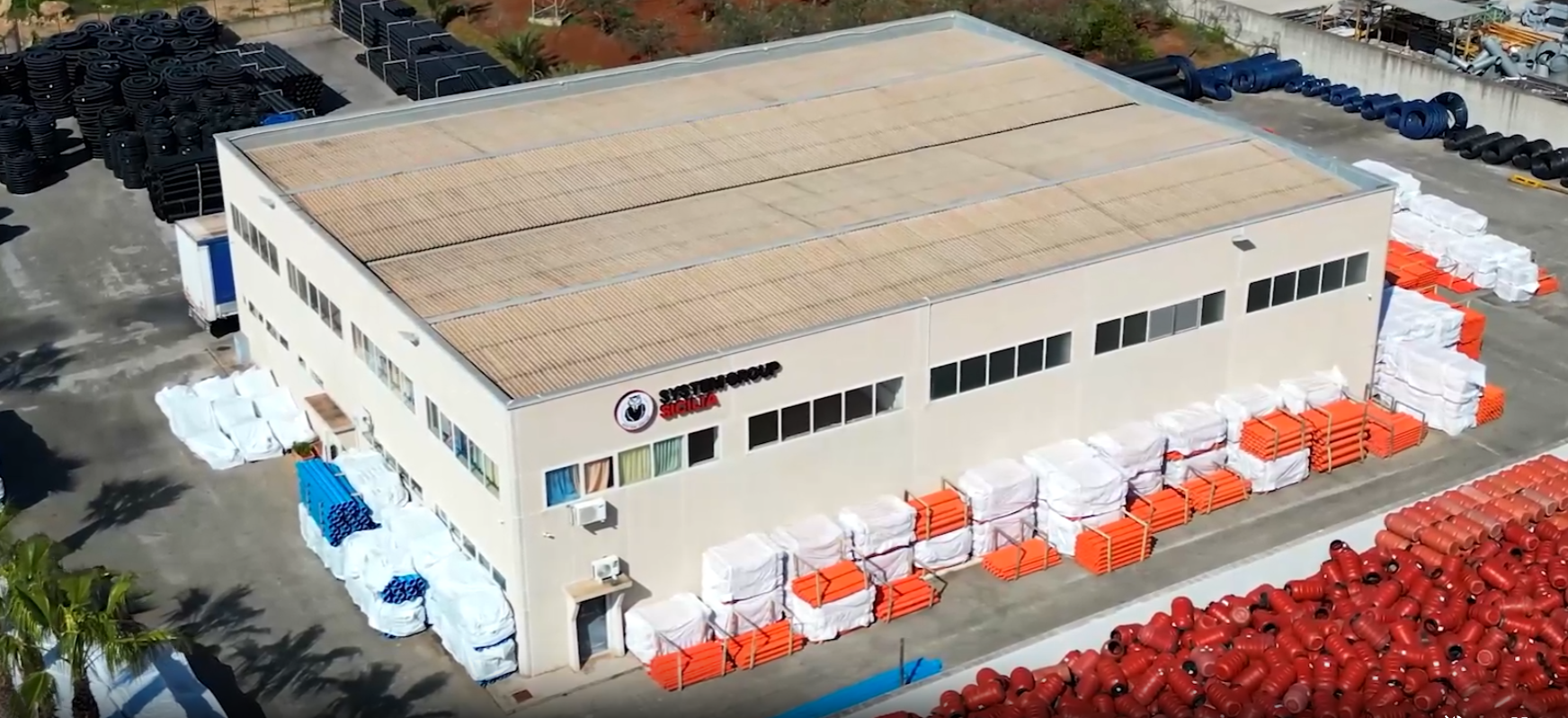 Stabilimento di System Group Sicilia a Castelvetrano, dove si estrudono i tubi in PVC e PE